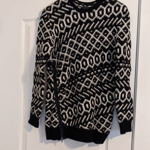 Medium, Ann Taylor black and white sweater